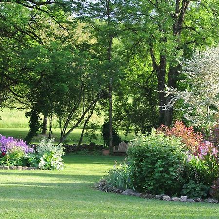 Chambre D'Hotes Au Jardin De La Bachellerie Esterno foto